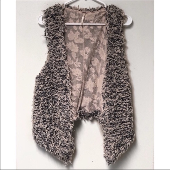 Free People Lace Lined Shag Carpet Vest Sze Medium - Picture 2 of 8